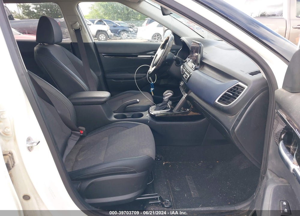 2023 KIA SELTOS S VIN: KNDEU2AA2P7381705
