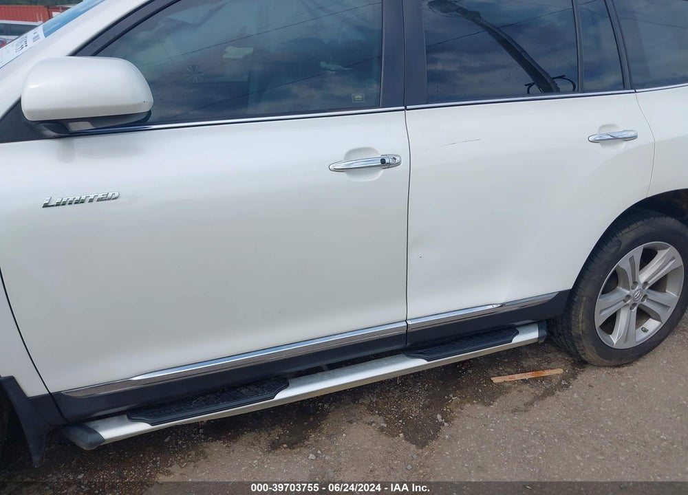2013 TOYOTA HIGHLANDER LIMITED V6 VIN: 5TDDK3EH7DS208522