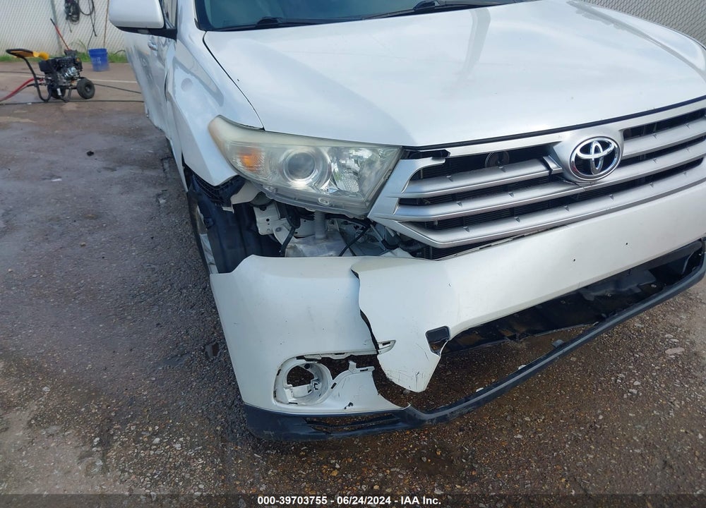 2013 TOYOTA HIGHLANDER LIMITED V6 VIN: 5TDDK3EH7DS208522