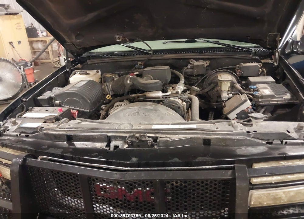 1997 GMC SUBURBAN 1500 SL VIN: 3GKFK16R1VG520330