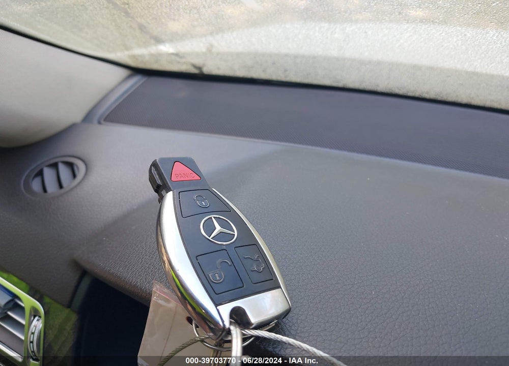 2015 MERCEDES-BENZ E 350 VIN: WDDHF5KB7FB106350