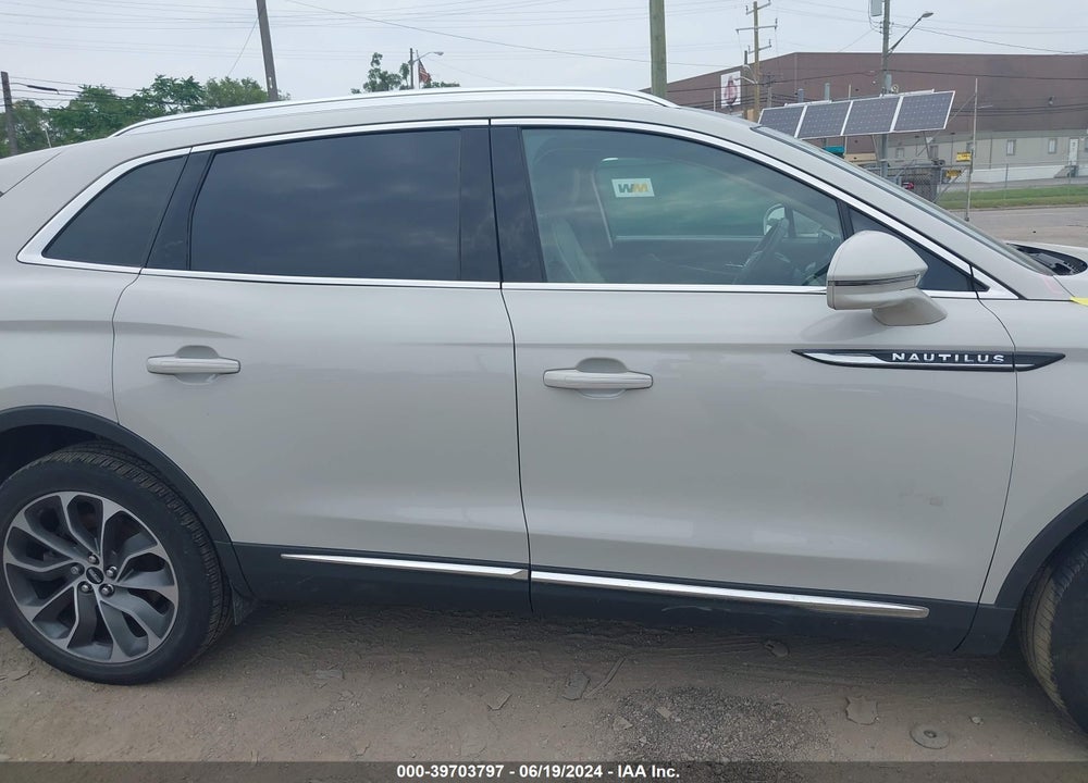 2022 LINCOLN NAUTILUS RESERVE VIN: 2LMPJ8K98NBL03796