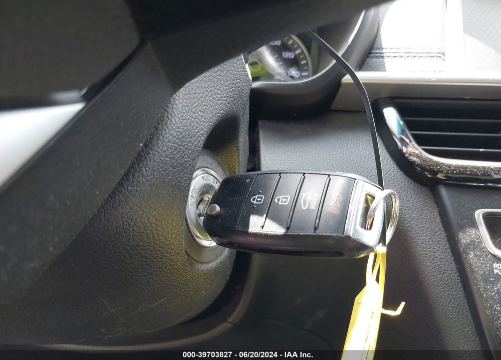 2020 KIA OPTIMA LX VIN: 5XXGT4L32LG409624
