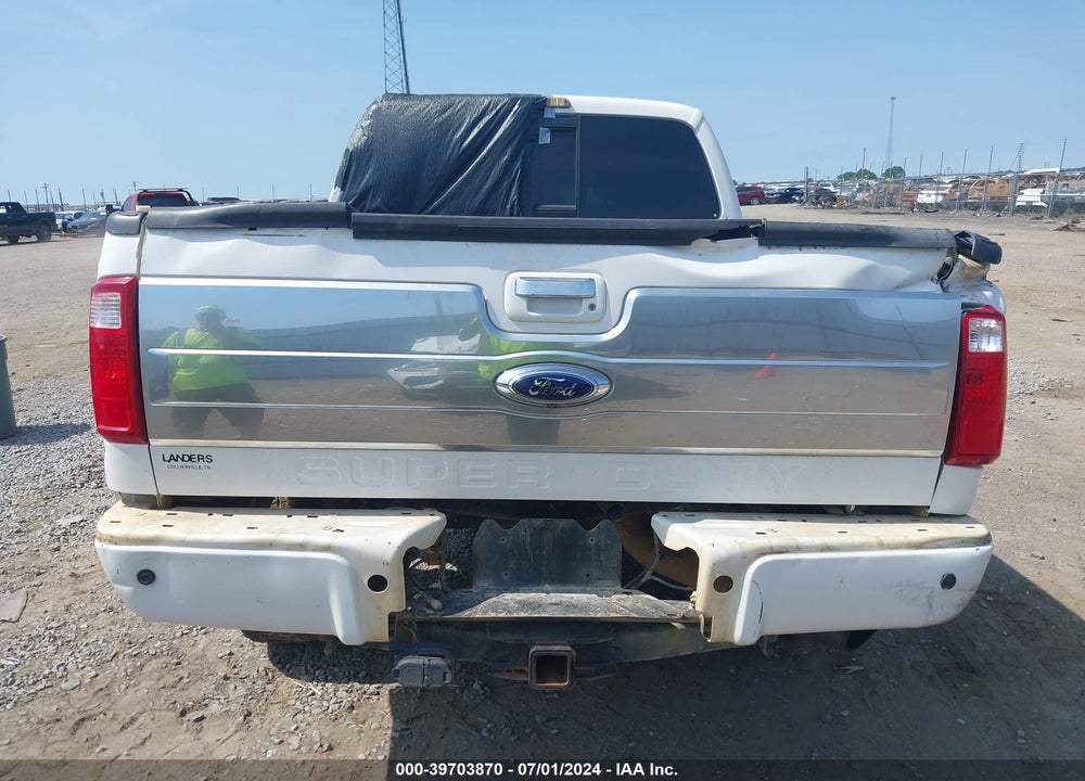 2013 FORD F-250 LARIAT VIN: 1FT7W2BT8DEA89387