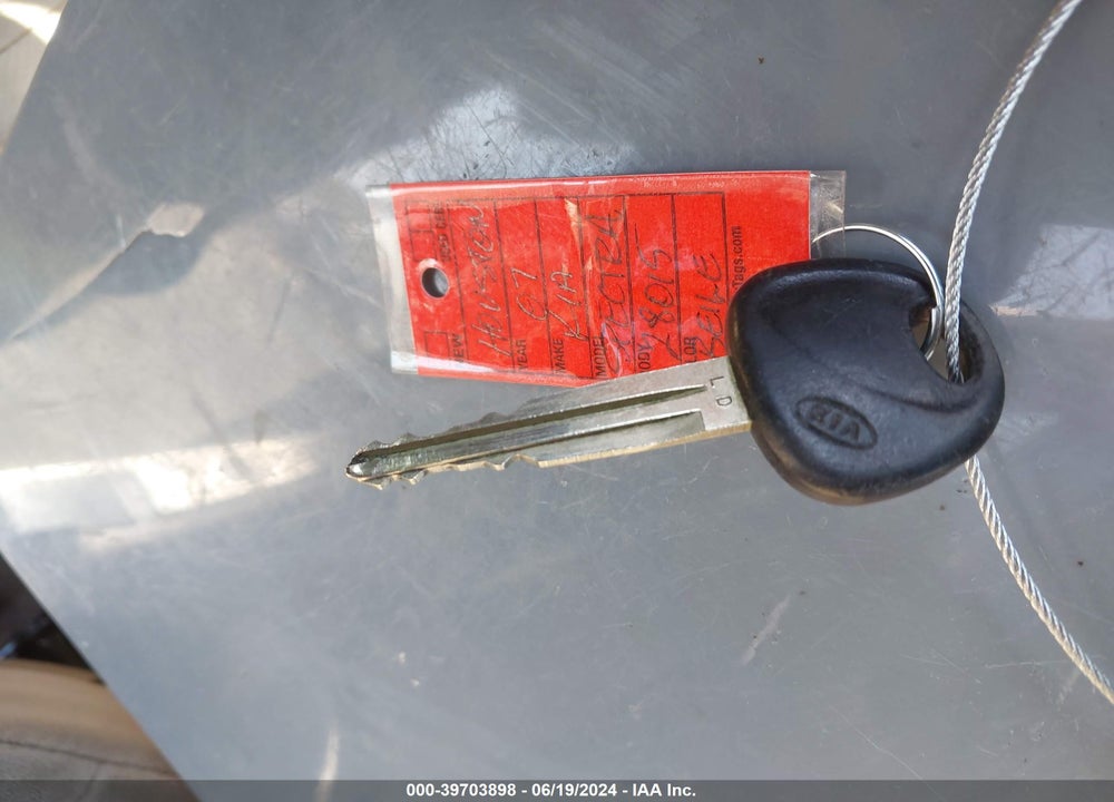 2007 KIA SPECTRA EX VIN: KNAFE122X75446957