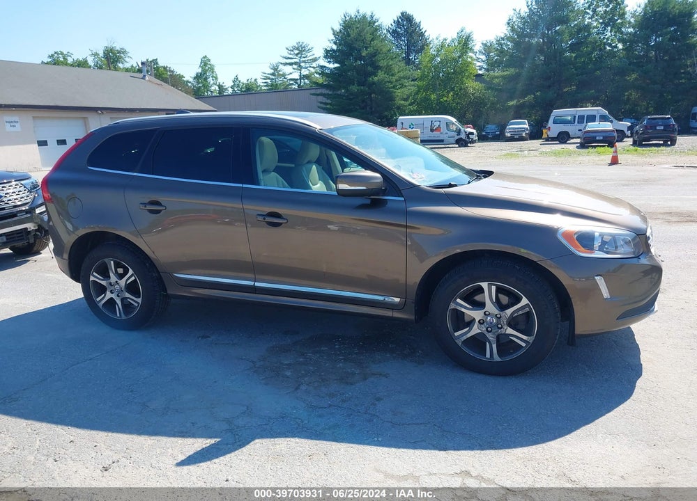 2014 VOLVO XC60 T6/T6 PLATINUM/T6 PREMIER PLUS/T6 R-DESIGN/T6 R-DESIGN PLATINUM/T6 R-DESIGN PREMIER PLUS VIN: YV4902DZ4E2539368