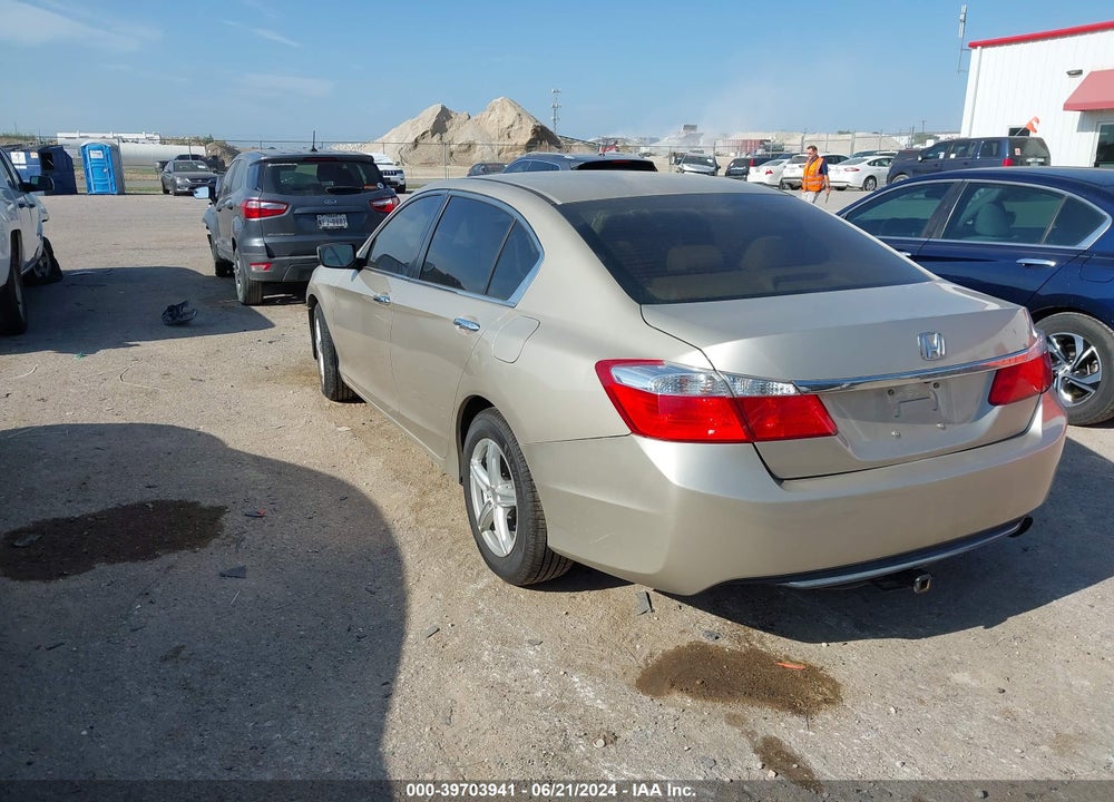 2015 HONDA ACCORD LX VIN: 1HGCR2F35FA150481