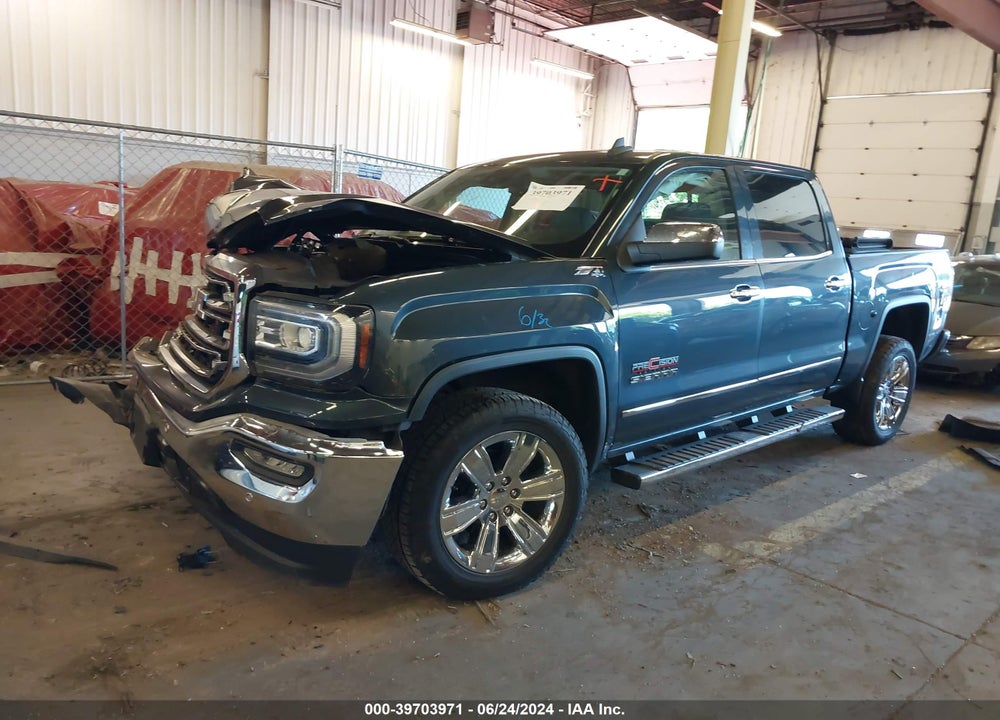 2018 GMC SIERRA 1500 SLT VIN: 3GTU2NEC6JG451068