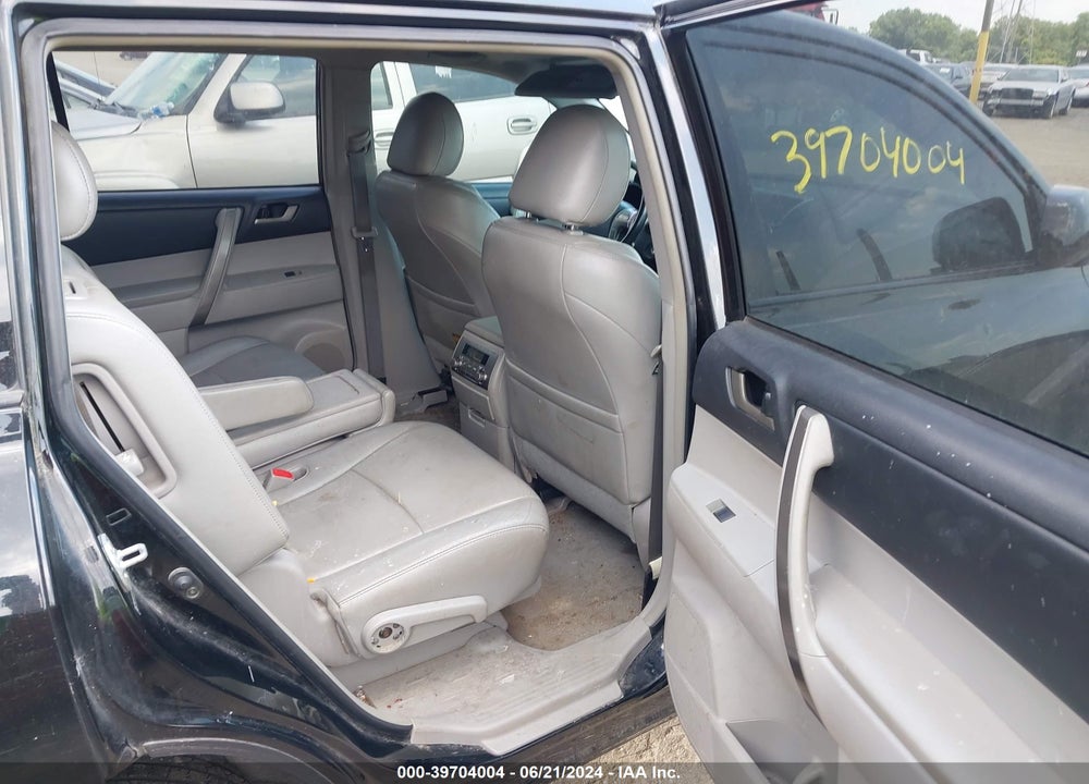 2010 TOYOTA HIGHLANDER SE V6 VIN: 5TDKK3EH9AS018417