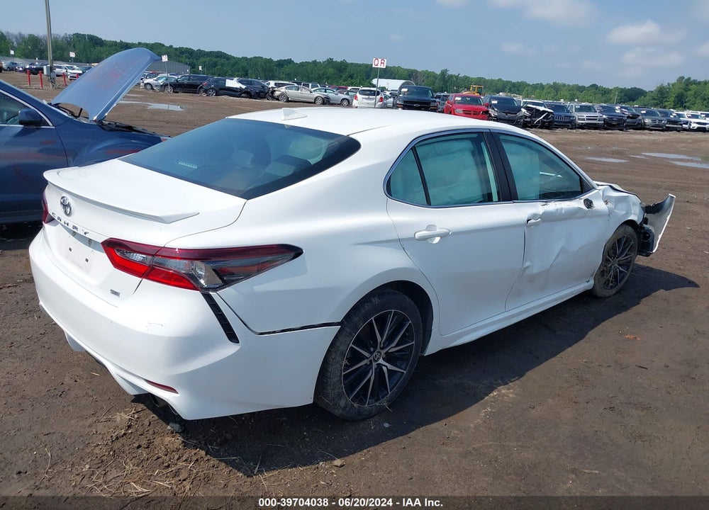 2021 TOYOTA CAMRY SE VIN: 4T1G11AK3MU467067