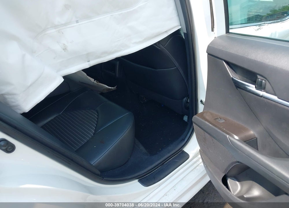 2021 TOYOTA CAMRY SE VIN: 4T1G11AK3MU467067