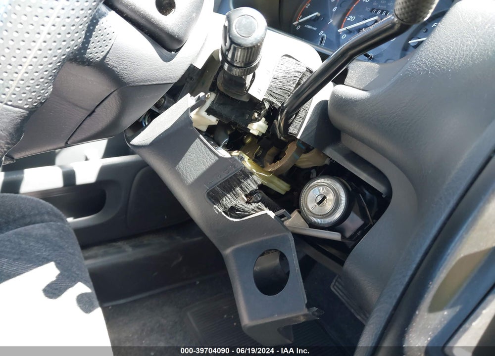 1999 HONDA CR-V EX VIN: JHLRD1869XC083062