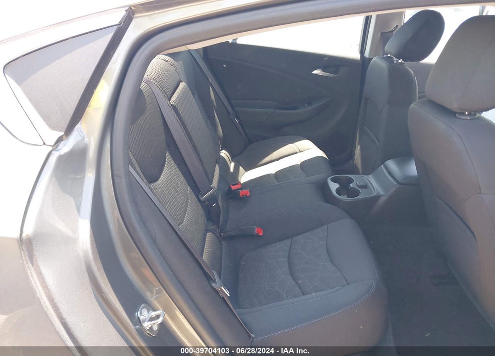 2017 CHEVROLET VOLT LT VIN: 1G1RC6S50HU216230