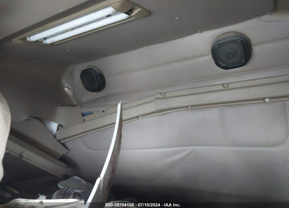 2006 INTERNATIONAL 9400 9400I VIN: 2HSCNAPRX6C229464