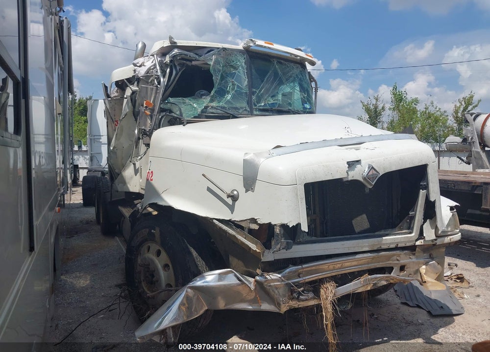 2006 INTERNATIONAL 9400 9400I VIN: 2HSCNAPRX6C229464