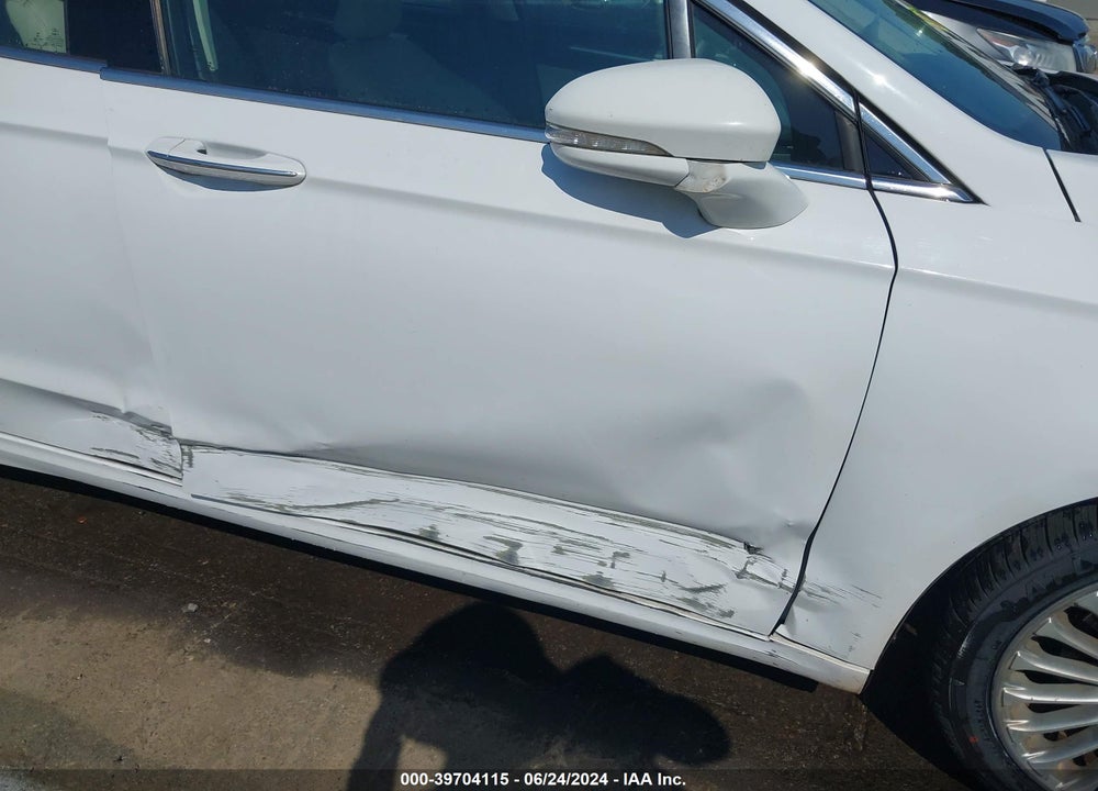 2016 FORD FUSION TITANIUM VIN: 3FA6P0K90GR392320