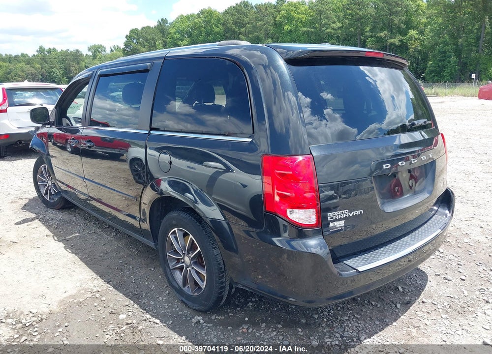 2017 DODGE GRAND CARAVAN VIN: 2C4RDGCG9HR858274