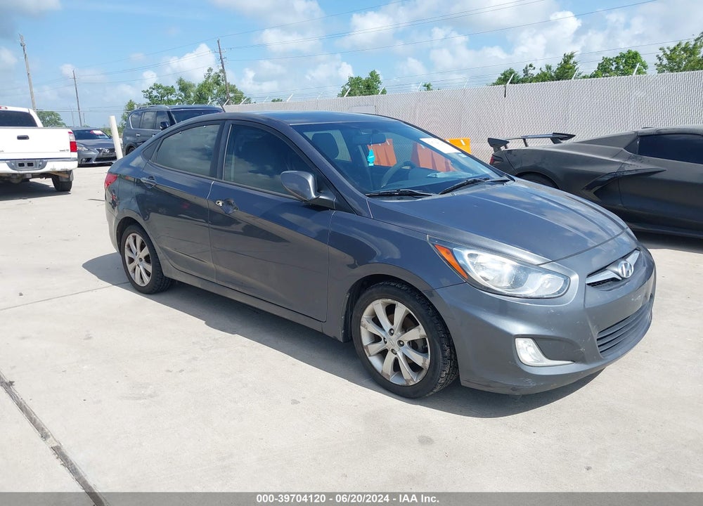 2013 HYUNDAI ACCENT GLS VIN: KMHCU4AE2DU315556