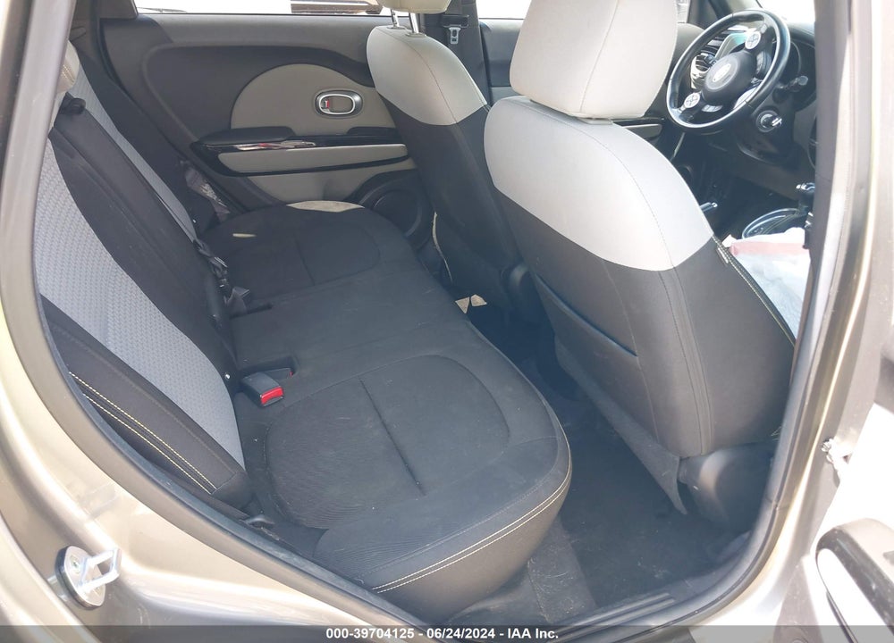 2015 KIA SOUL VIN: KNDJP3A52F7165138