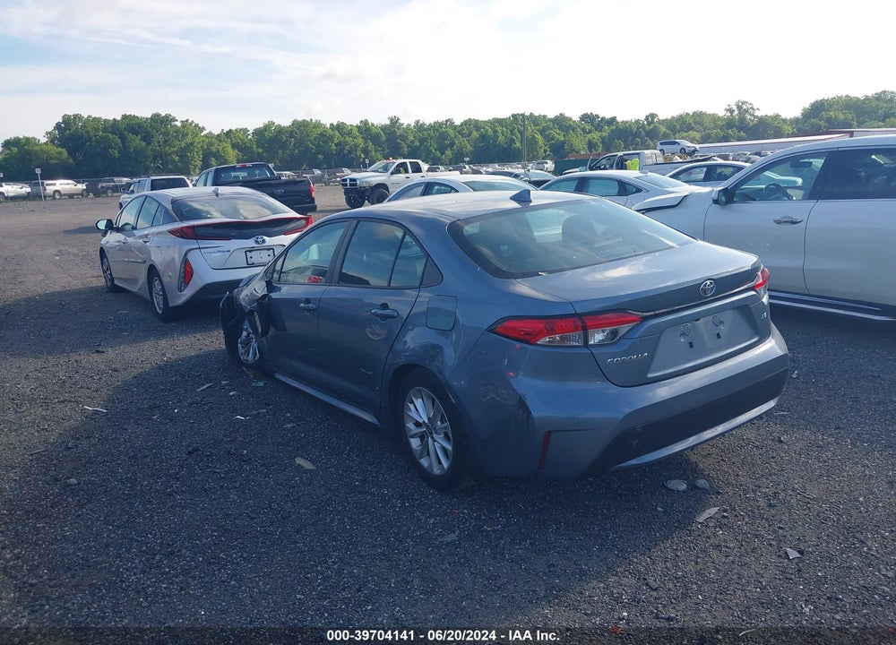 2022 TOYOTA COROLLA LE VIN: 5YFVPMAE7NP298062