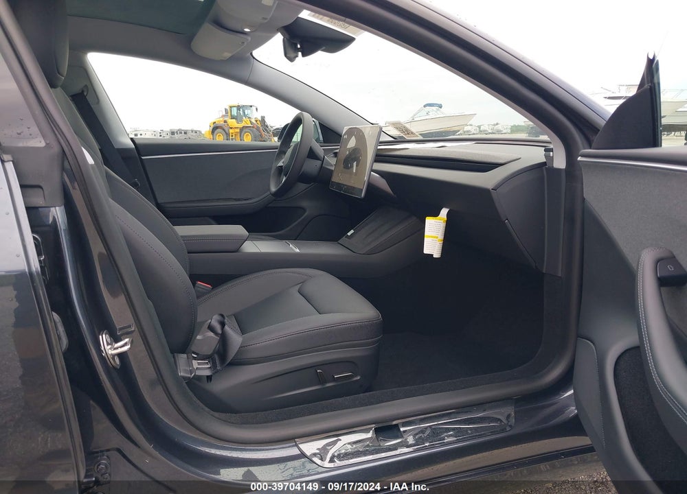 2024 TESLA MODEL 3 REAR-WHEEL DRIVE VIN: 5YJ3E1EA0RF750647