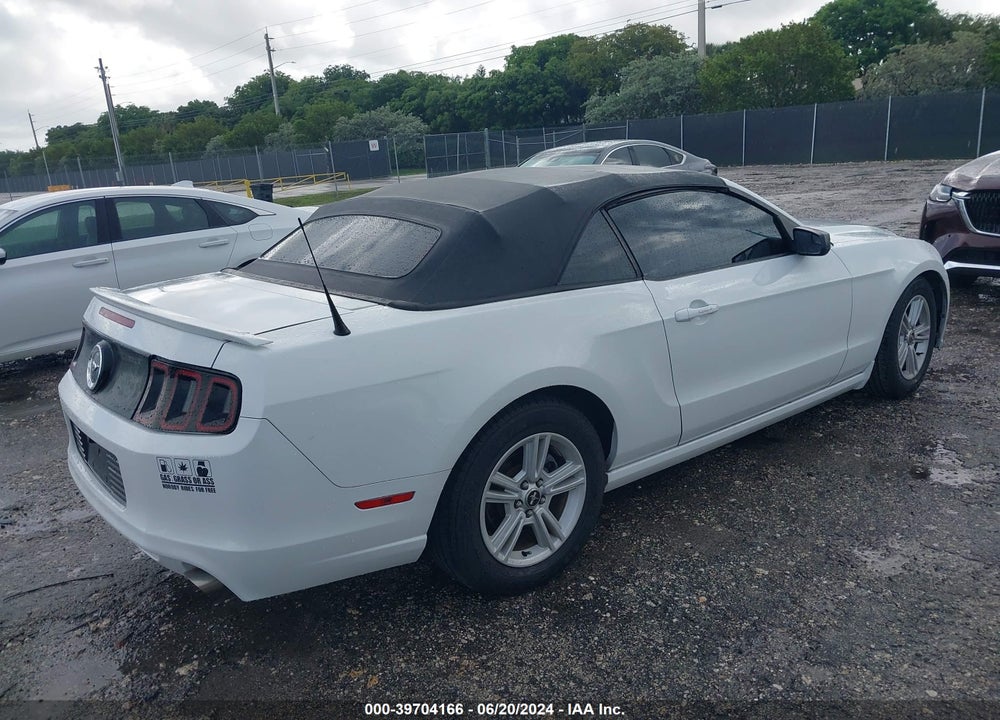 2014 FORD MUSTANG V6 VIN: 1ZVBP8EM6E5266676
