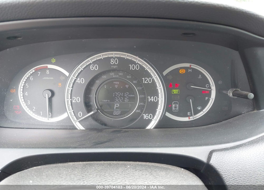 2013 HONDA ACCORD LX VIN: 1HGCR2F33DA270650