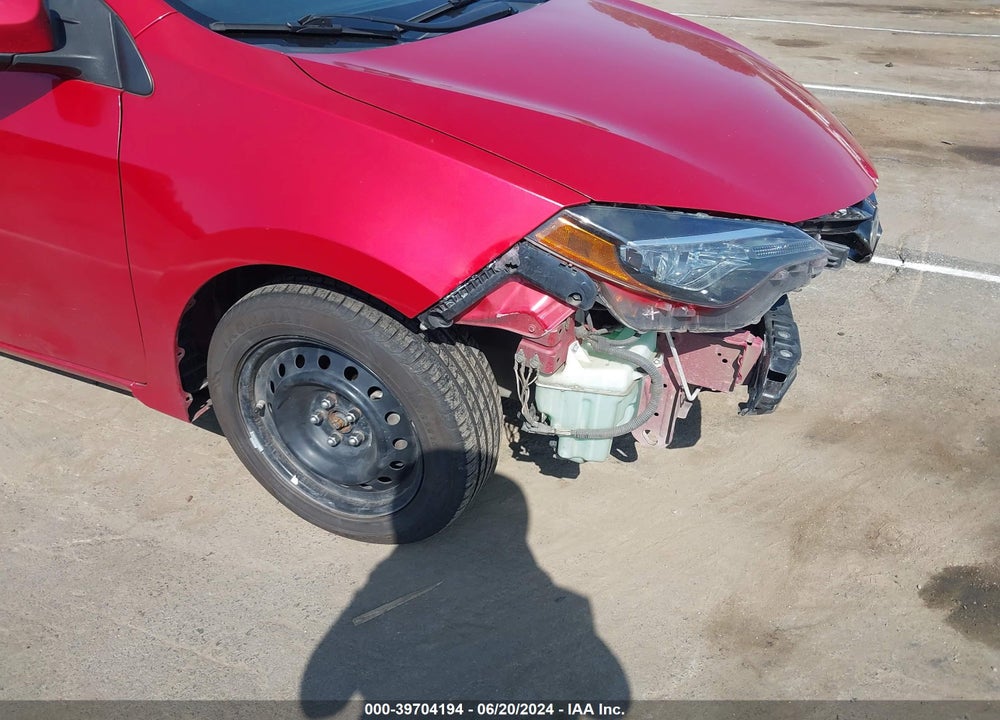 2019 TOYOTA COROLLA LE VIN: 5YFBURHE0KP948375