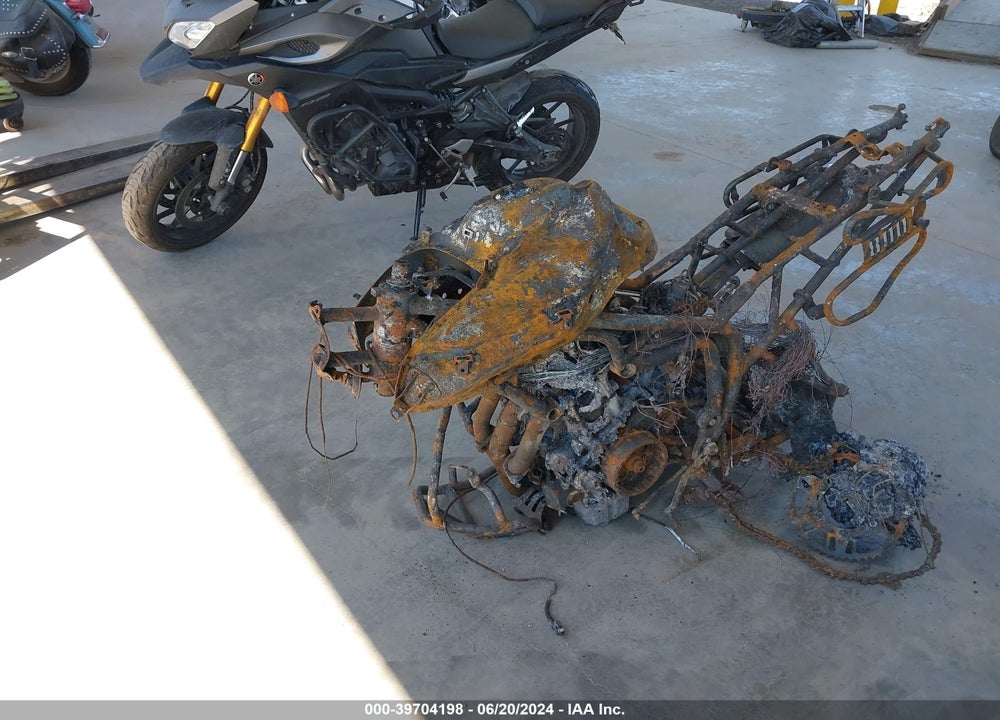 2012 TRIUMPH MOTORCYCLE TIGER VIN: SMTE06BF4CJ520504