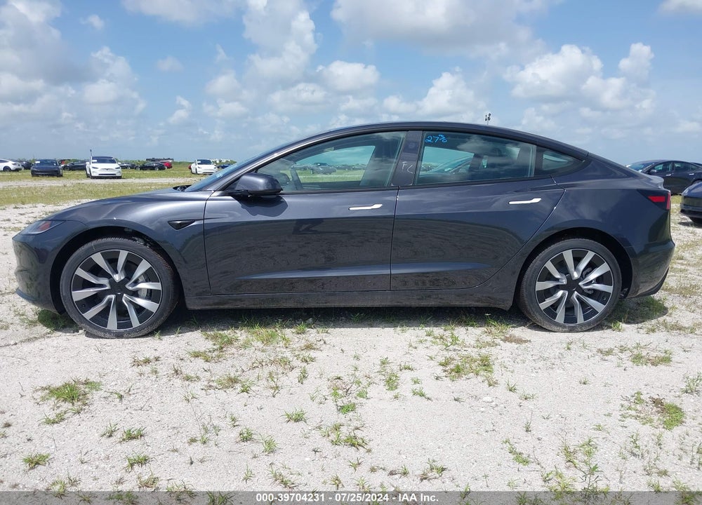 2024 TESLA MODEL 3 REAR-WHEEL DRIVE VIN: 5YJ3E1EA0RF752107