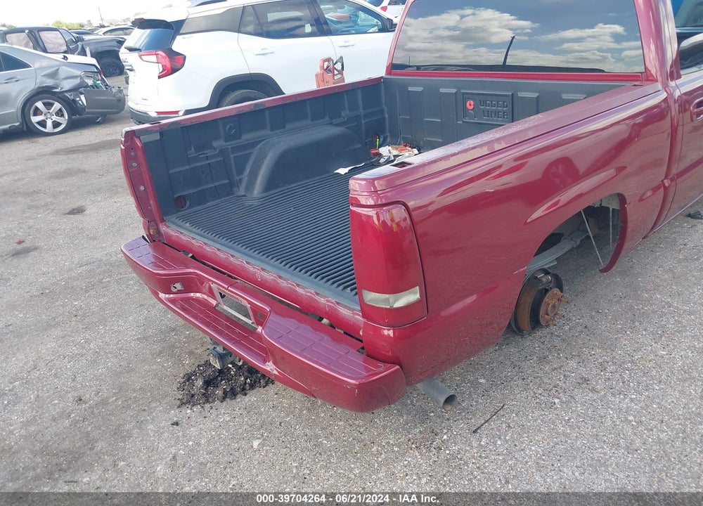 2005 GMC SIERRA 1500 SLE VIN: 2GTEC13T851223472