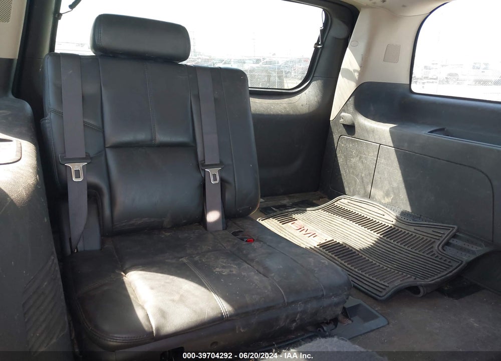 2007 GMC YUKON DENALI VIN: 1GKFK63867J376624