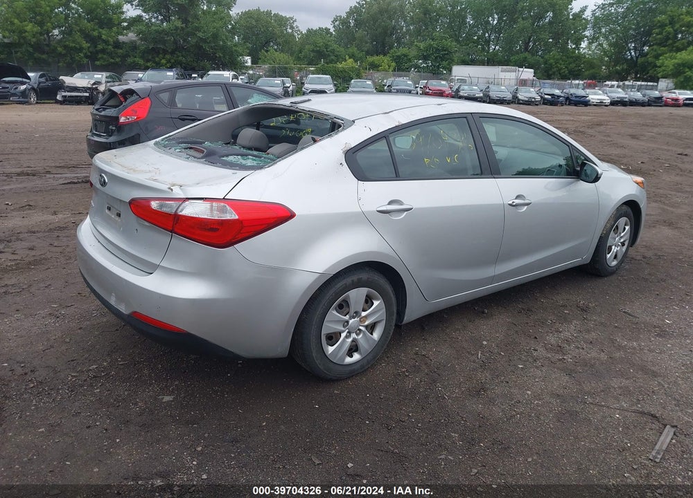 2015 KIA FORTE LX VIN: KNAFK4A69F5262249