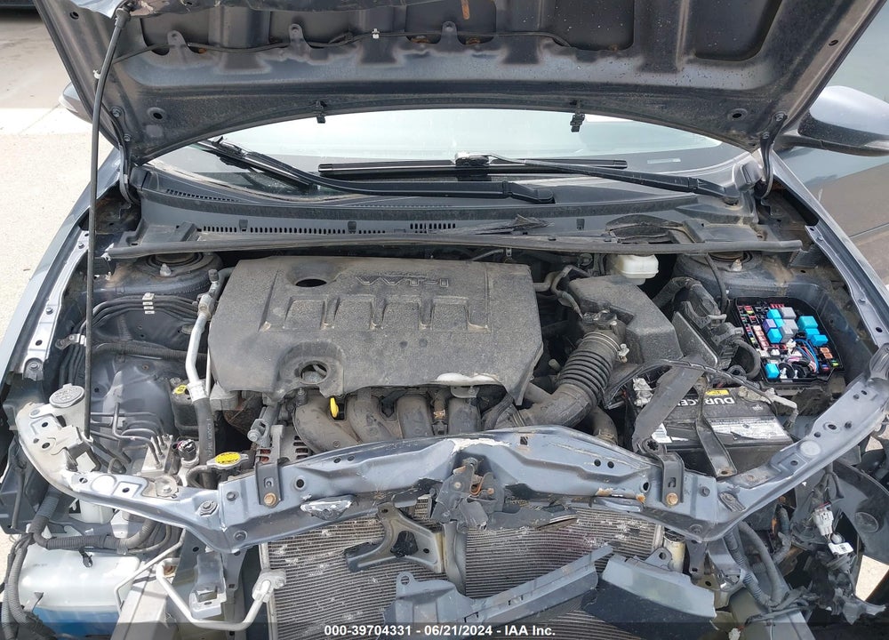 2018 TOYOTA CAMRY SE VIN: 4T1B11HK2JU666977