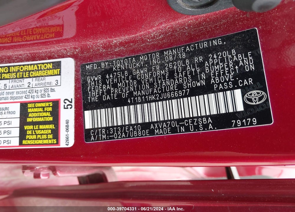 2018 TOYOTA CAMRY SE VIN: 4T1B11HK2JU666977