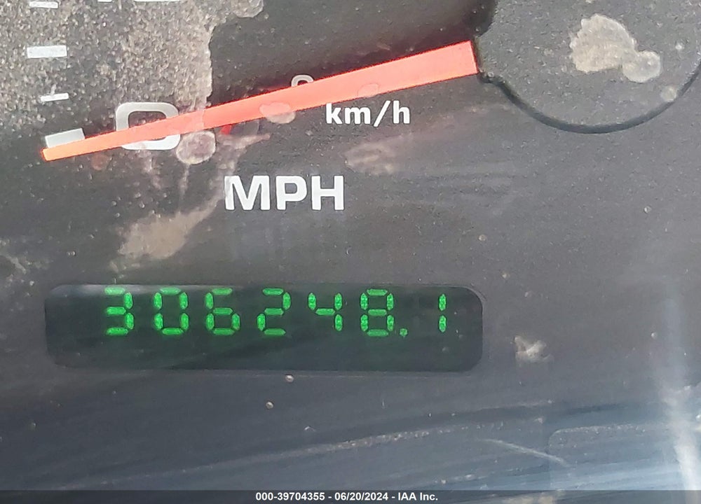 2002 FORD F-250 LARIAT/XL/XLT VIN: 1FTNW21F32EA10918