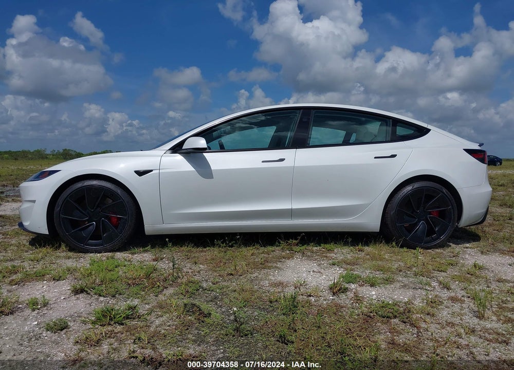 2024 TESLA MODEL 3 VIN: 5YJ3E1ET5RF782320