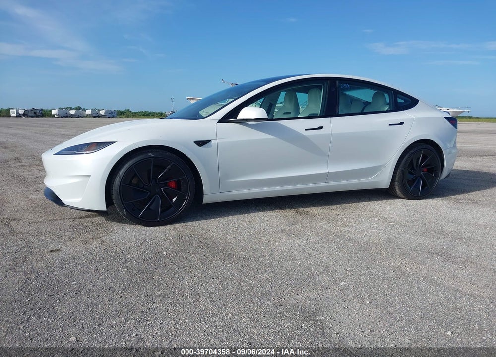 2024 TESLA MODEL 3 VIN: 5YJ3E1ET5RF782320