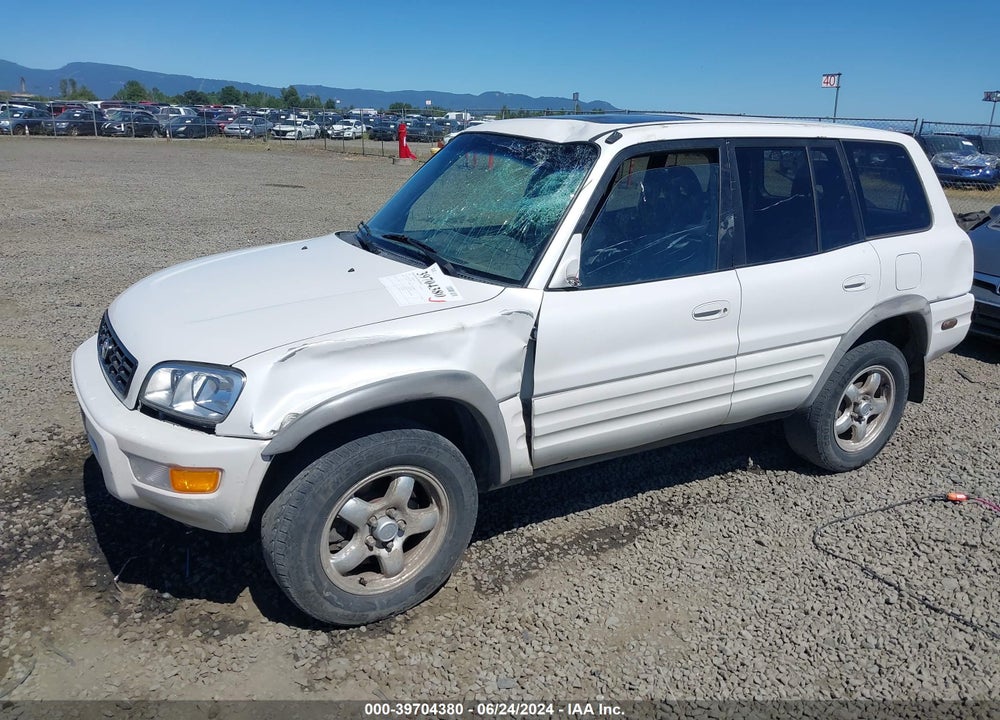 1999 TOYOTA RAV4 VIN: JT3HP10V7X7126183
