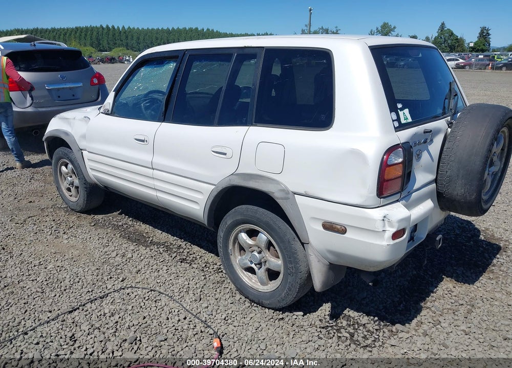 1999 TOYOTA RAV4 VIN: JT3HP10V7X7126183