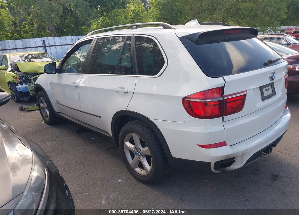 2013 BMW X5 XDRIVE50I VIN: 5UXZV8C57D0C17390
