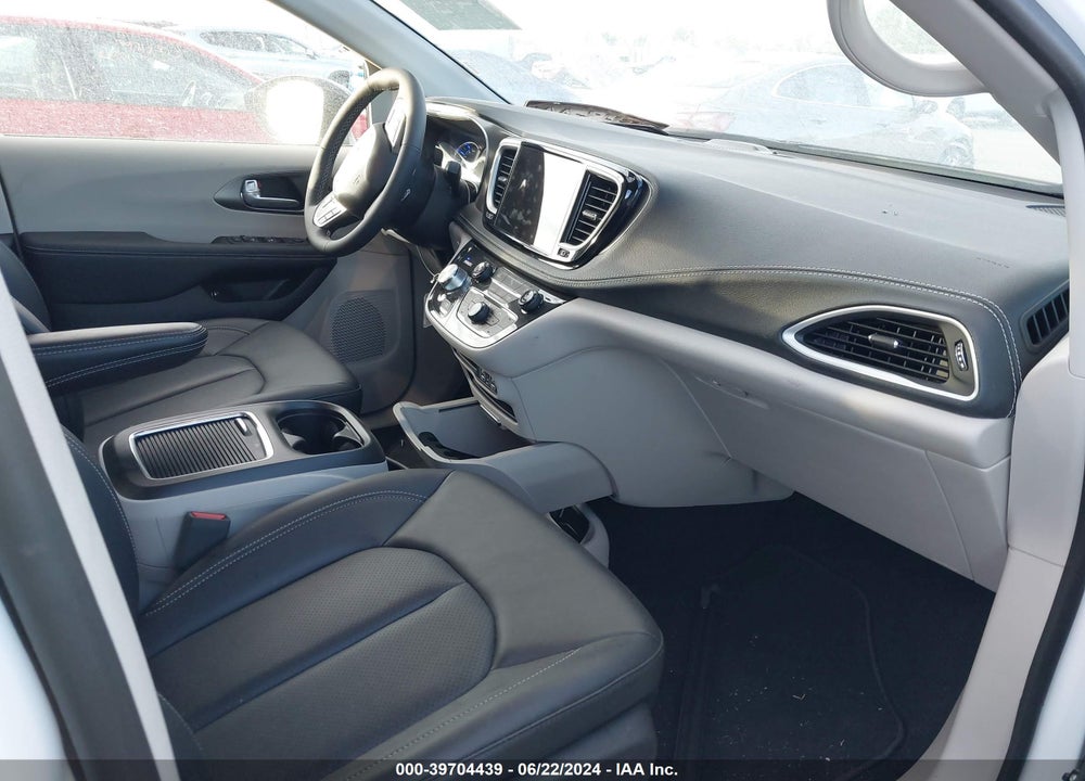 2024 CHRYSLER PACIFICA HYBRID SELECT VIN: 2C4RC1S77RR121643