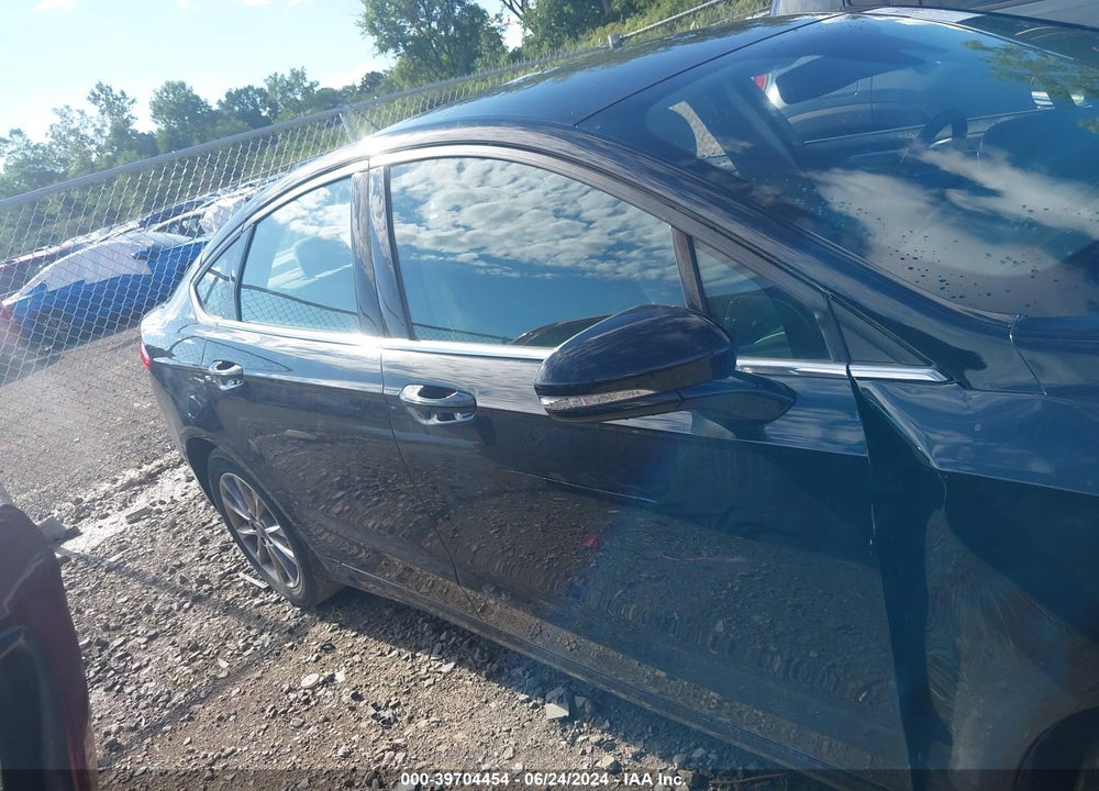 2017 FORD FUSION SE VIN: 3FA6P0H76HR369891