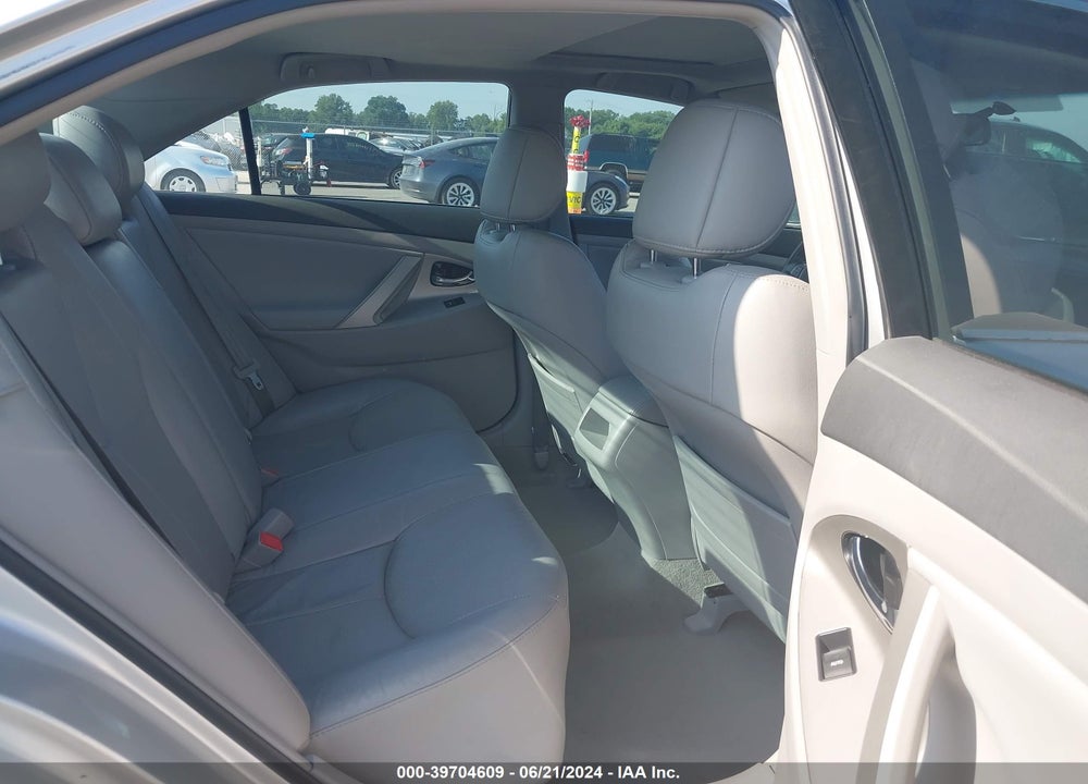 2011 TOYOTA CAMRY SE V6 VIN: 4T1BK3EK8BU612503