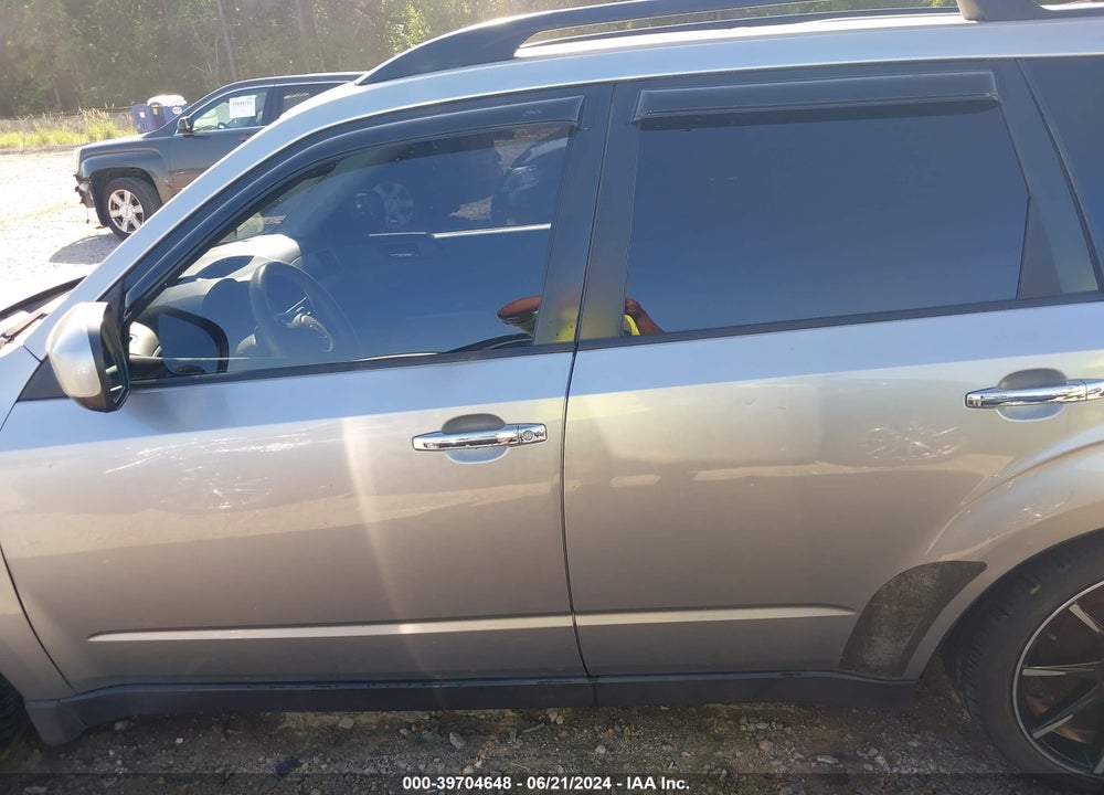 2011 SUBARU FORESTER 2.5X PREMIUM VIN: JF2SHADCXBH749681