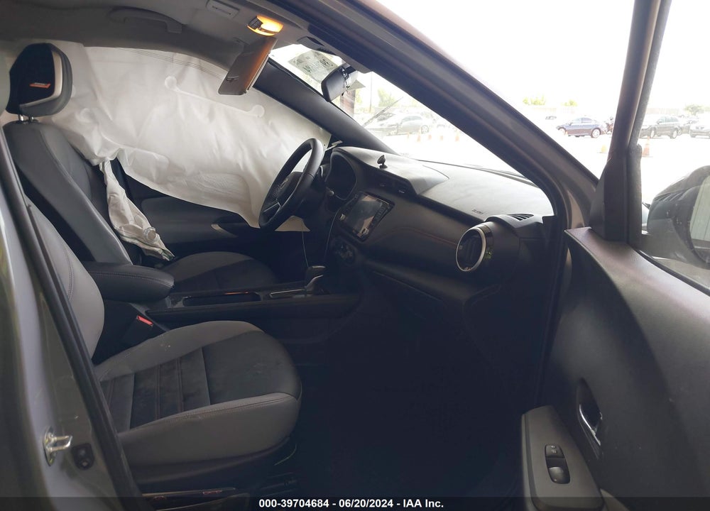 2023 NISSAN KICKS SR XTRONIC CVT VIN: 3N1CP5DV3PL569663