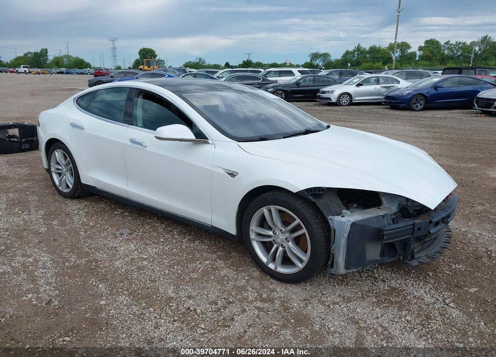 2013 TESLA MODEL S PERFORMANCE VIN: 5YJSA1CP0DFP26338