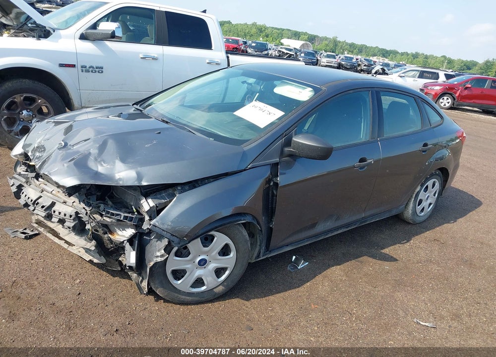 2015 FORD FOCUS S VIN: 1FADP3E20FL277057