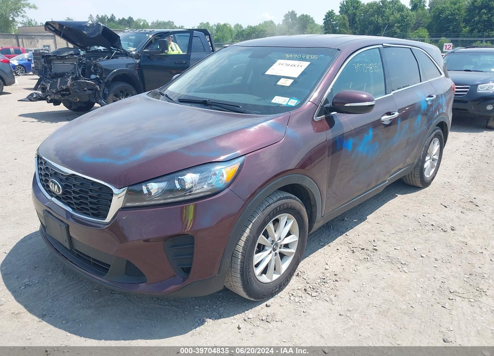 2019 KIA SORENTO 3.3L LX VIN: 5XYPG4A56KG561182