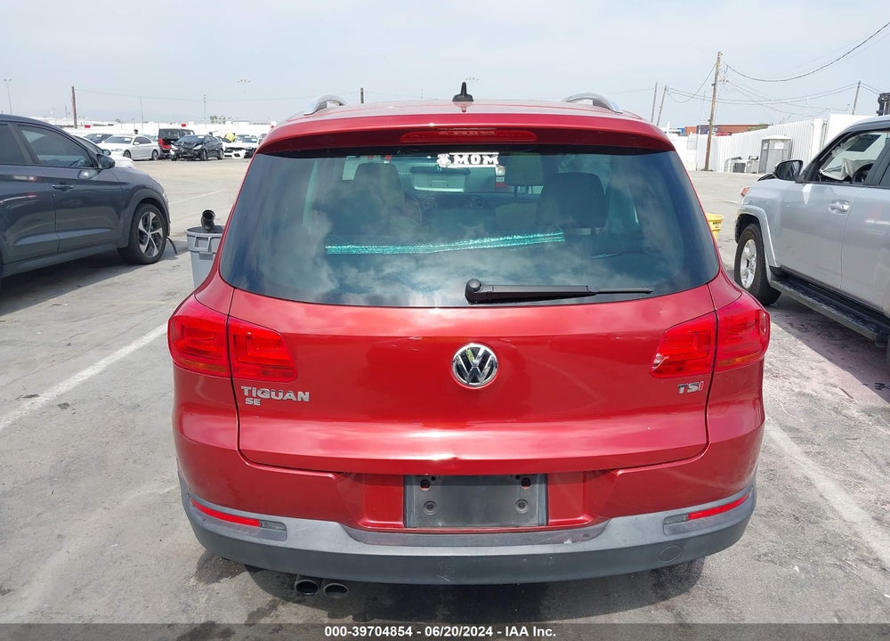 2016 VOLKSWAGEN TIGUAN SE VIN: WVGAV7AX5GW069120
